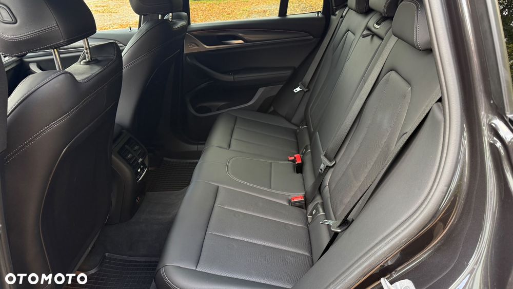BMW X3 - 12