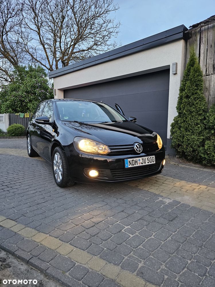 Volkswagen Golf 1.6 TDI DPF BlueMotion Technology MATCH - 24