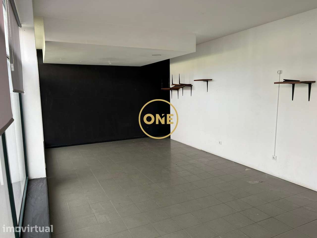 Oportunidade Estratégica - Loja em Balazar - Grande imagem: 4/7