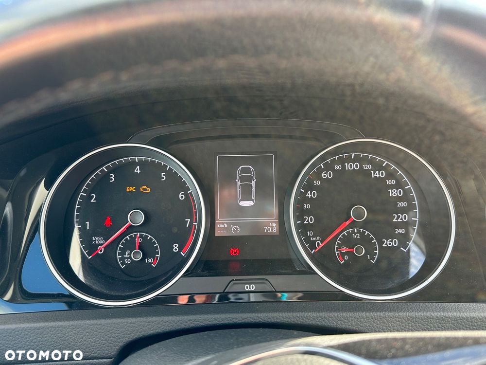 Volkswagen Golf VII 1.0 TSI IQ Drive - 10