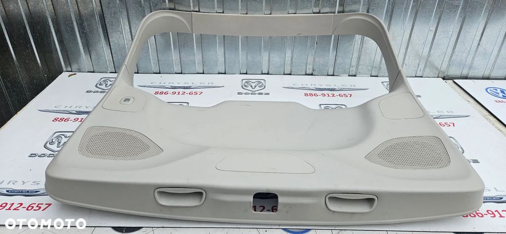 Chrysler Pacifica 2016- Tapicerka bagażnika Boczek bagażnika 5SB97PD2AI - 3