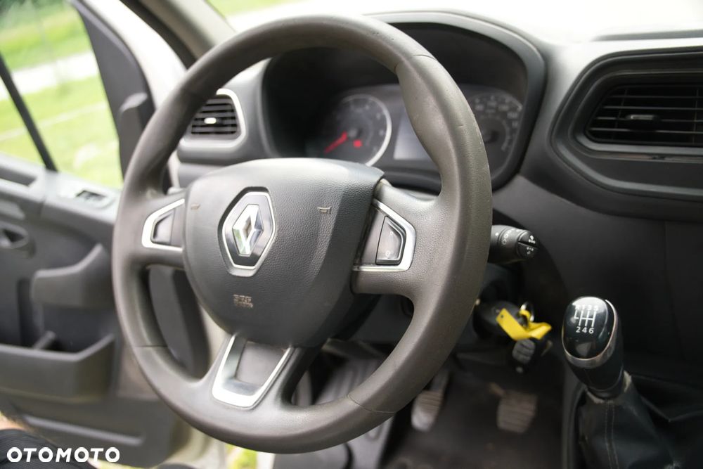 Renault Master - 17