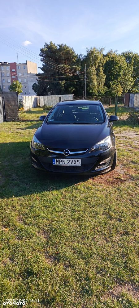 Opel Astra IV 1.6 Essentia - 1