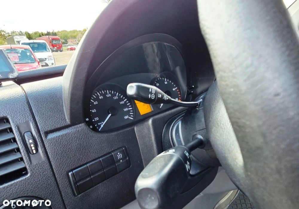 Mercedes-Benz Sprinter 210 CDI - 11