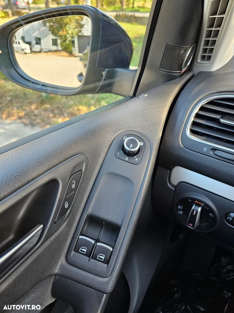 Volkswagen Golf 1.4 TSI DSG Team - 24