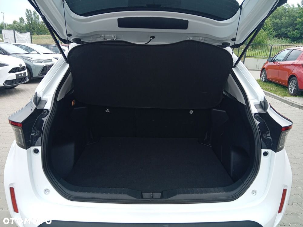 Toyota Yaris Cross Hybrid 1.5 Comfort 4x4 - 12