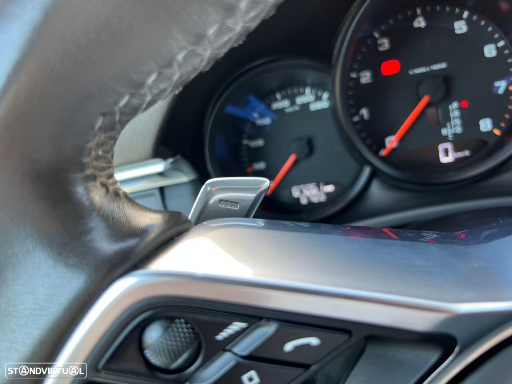 Porsche Macan 2.0T - 25