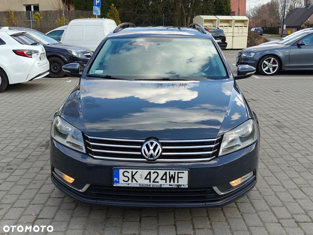 Volkswagen Passat 1.6 TDI Comfortline - 14