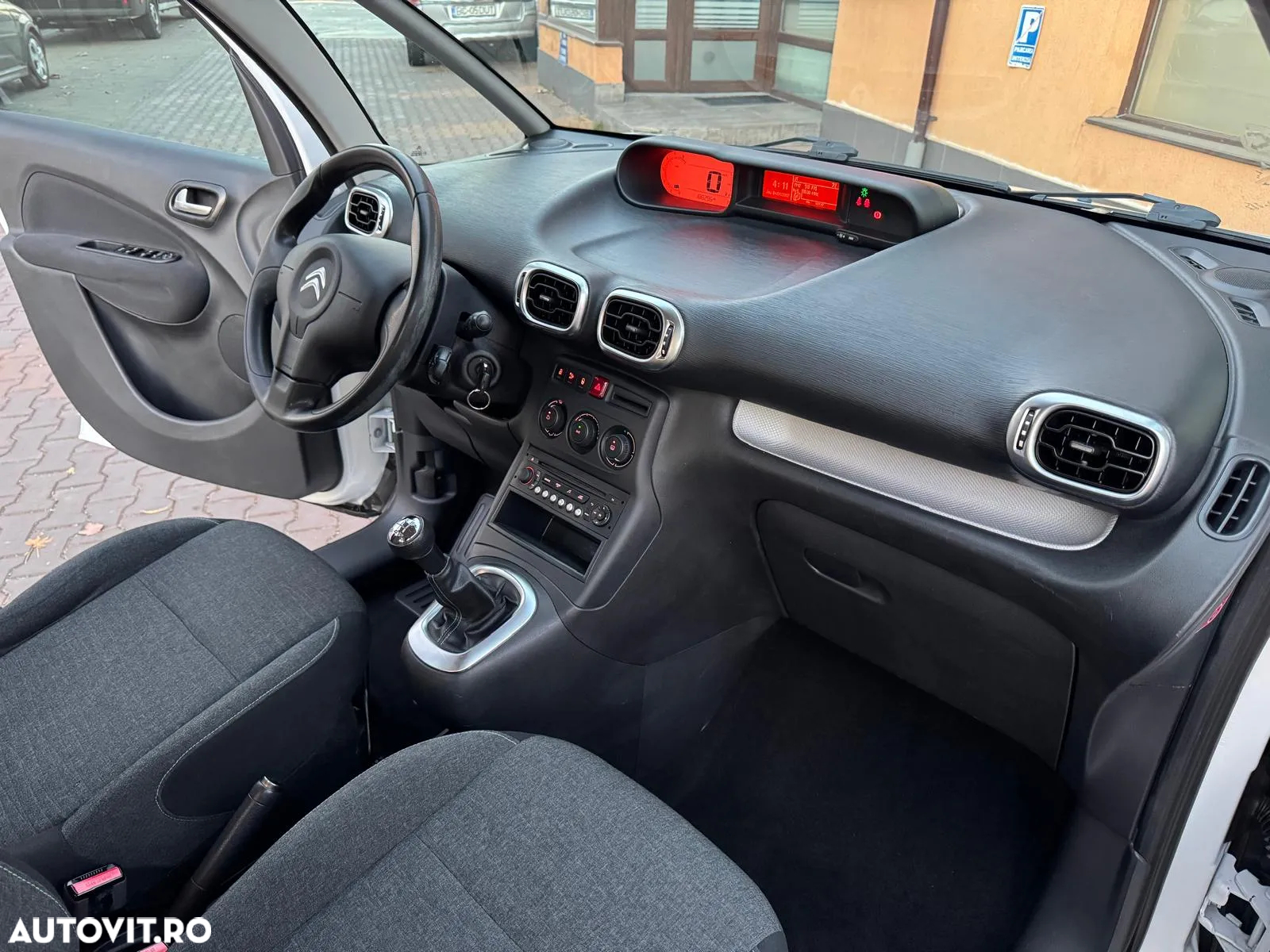 Citroën C3 Picasso PureTech 110 Exclusive - 7