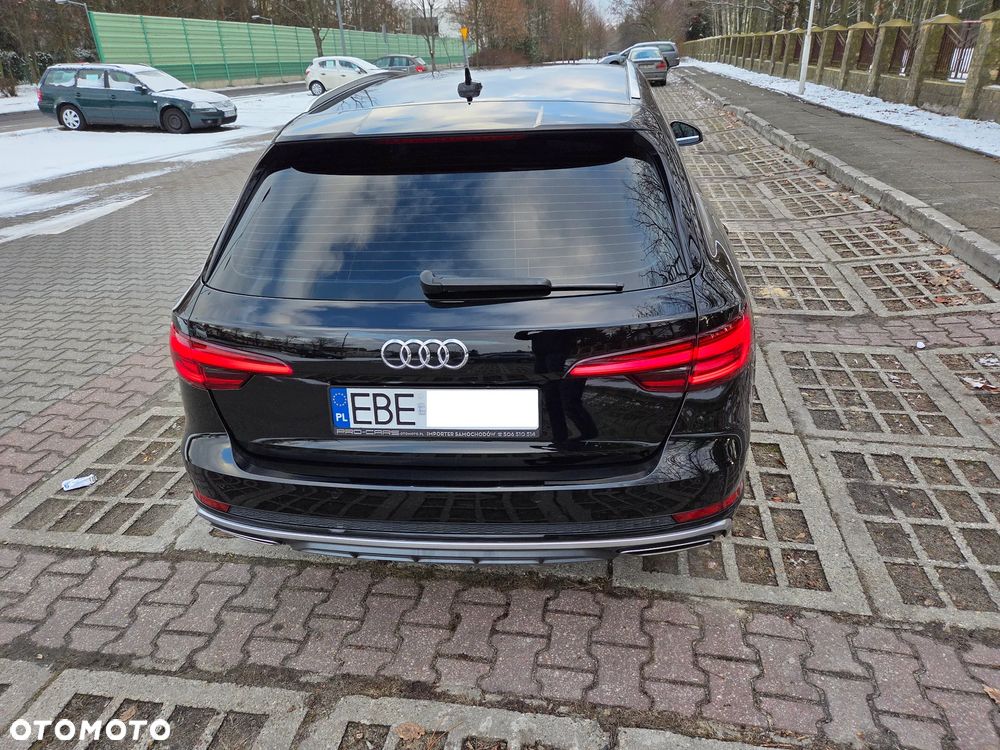 Audi A4 Avant 40 TFSI S tronic S line - 15
