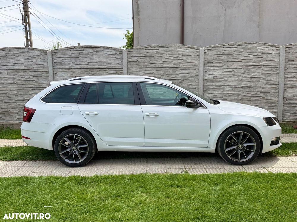 Skoda Octavia 1.6 TDI DSG Style - 2