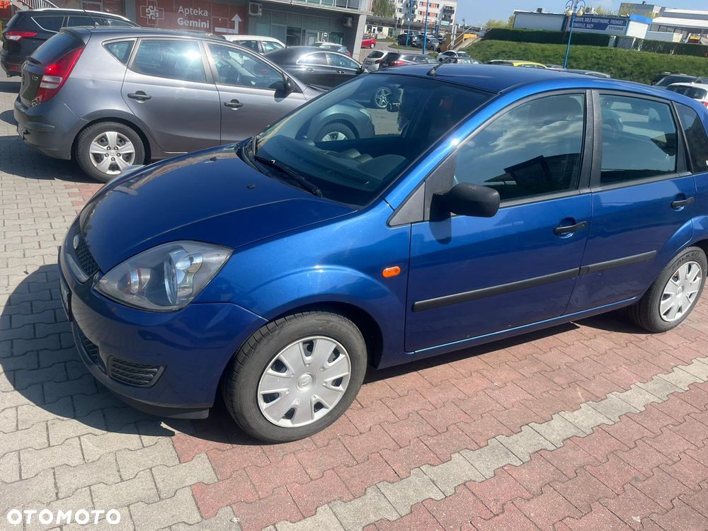 Ford Fiesta 1.3 Trend - 11