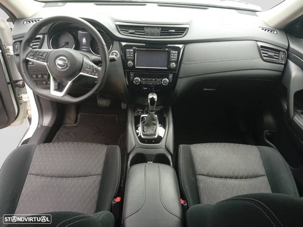 Nissan X-Trail - 11