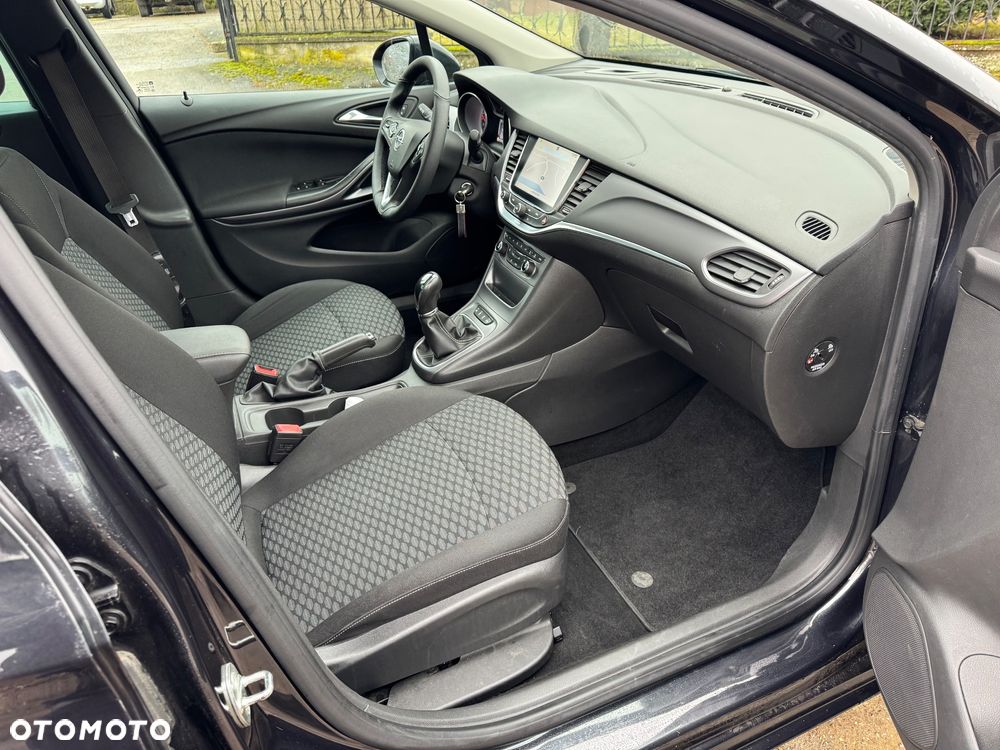 Opel Astra 1.6 CDTI Sport - 12
