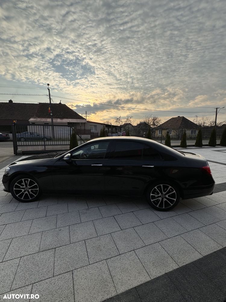 Mercedes-Benz E 220 d Aut. - 4