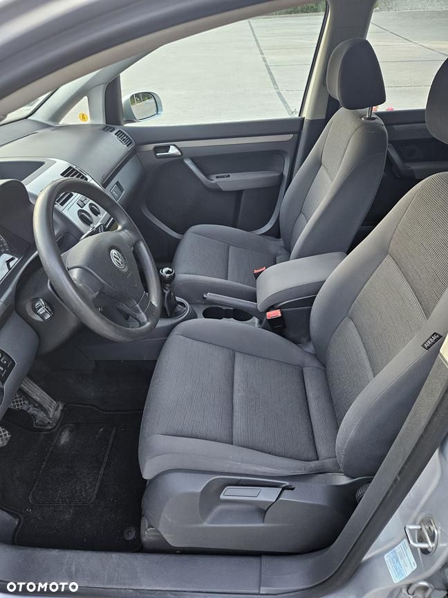 Volkswagen Touran 1.9 TDI Trendline - 9