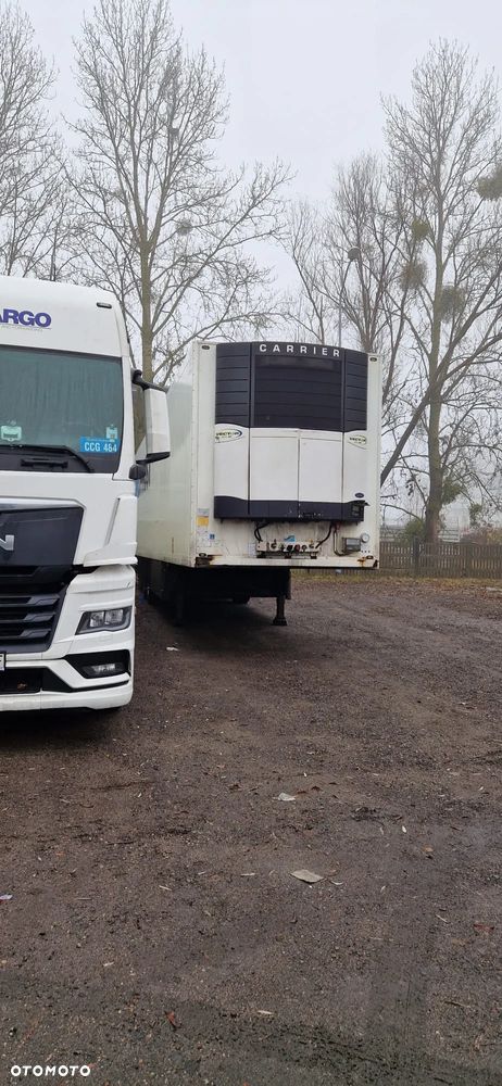 Schmitz Cargobull SKO 24 - 4