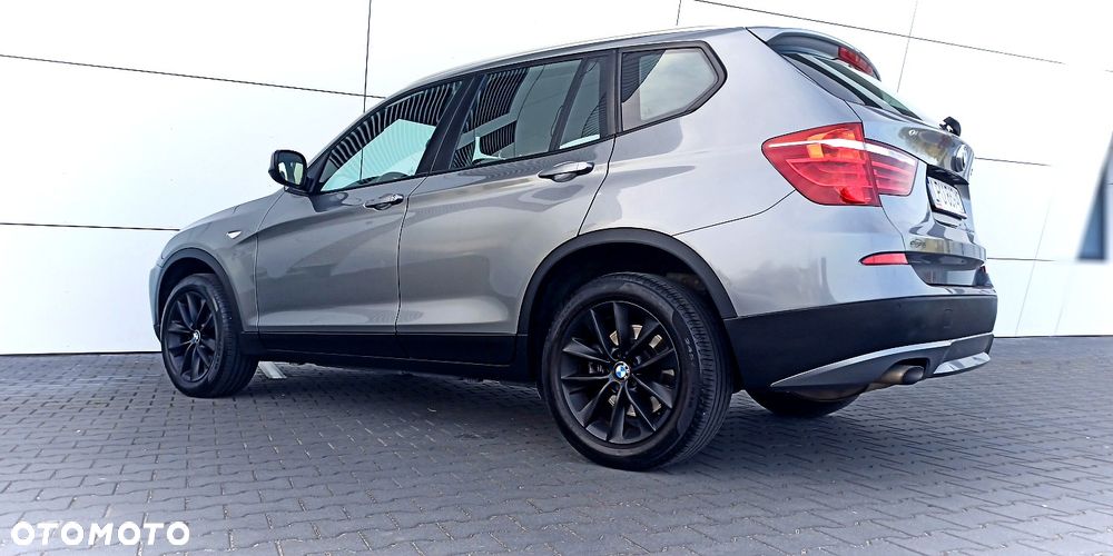 BMW X3 xDrive20d - 8
