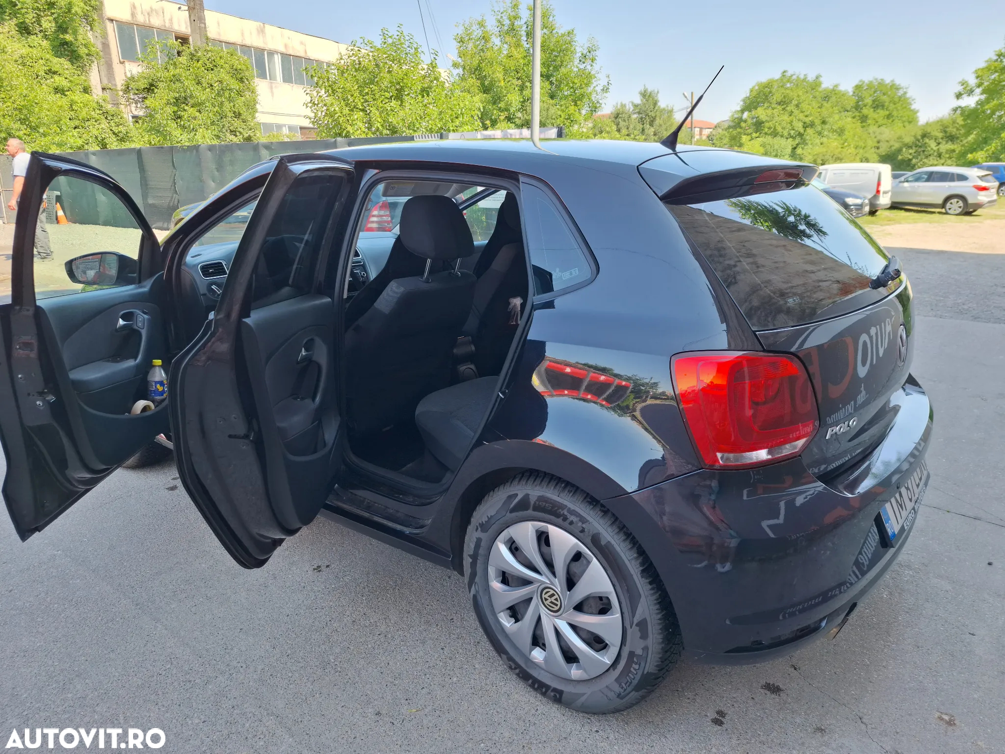 Volkswagen Polo - 4