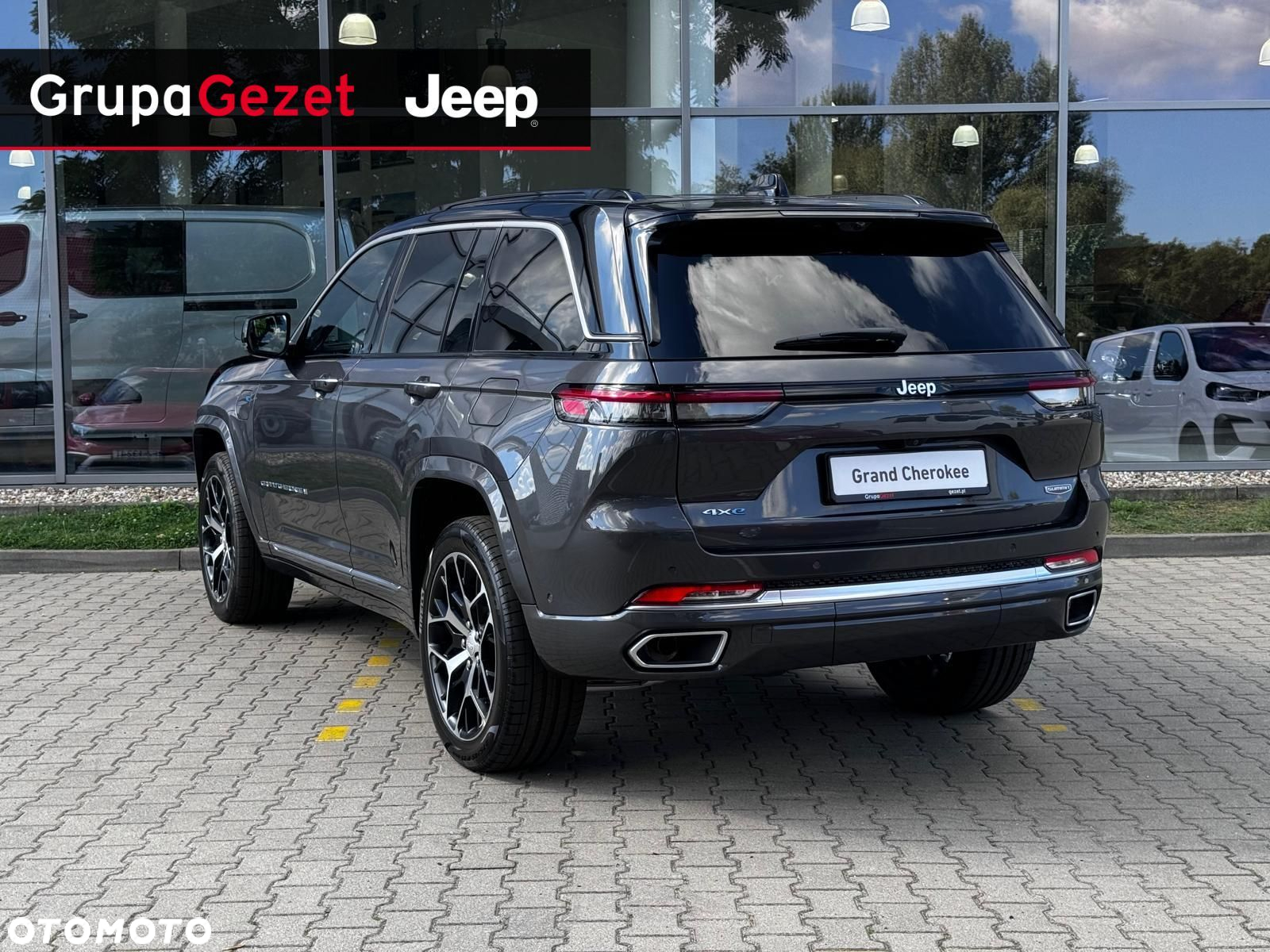 Jeep Grand Cherokee - 3