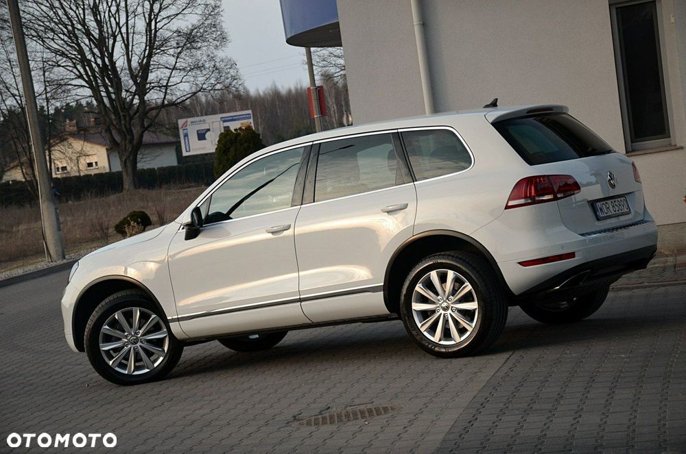 Volkswagen Touareg - 11