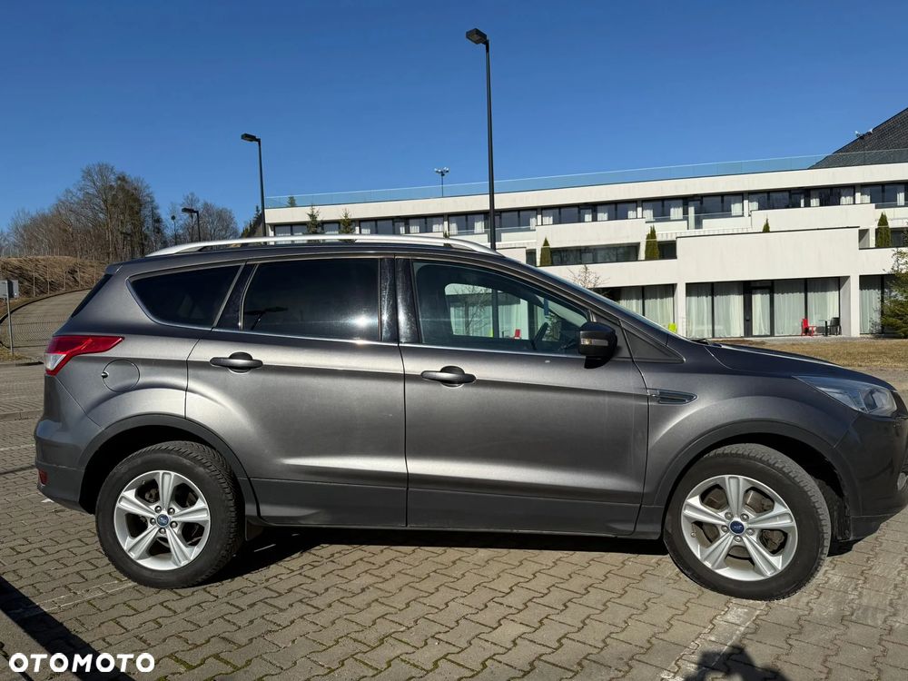 Ford Kuga 2.0 TDCi 4x4 Trend - 3
