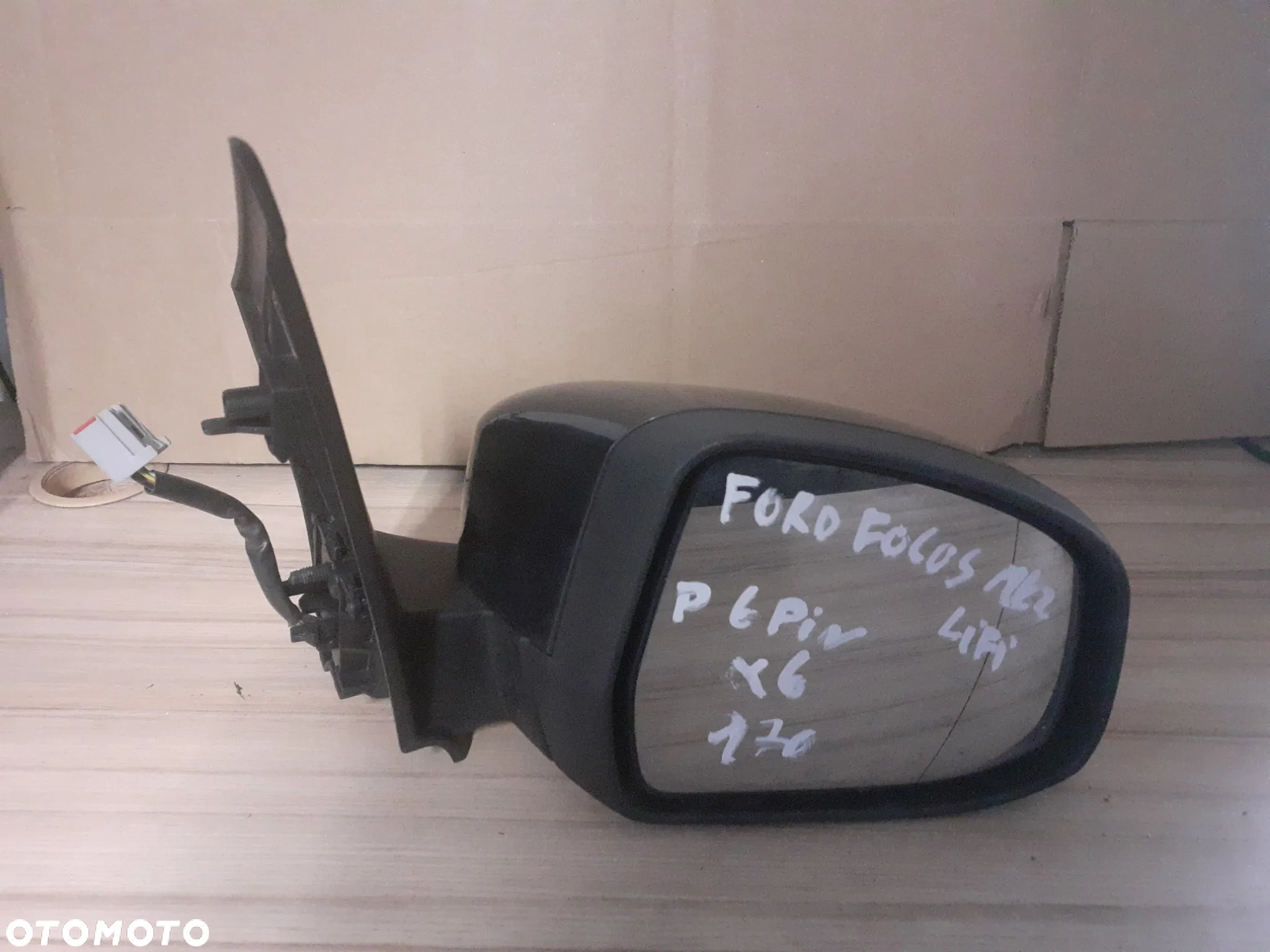 # LUSTERKO LEWE FORD FOCUS MK2 LIFT 6PIN X6 GRANATOWE - 2