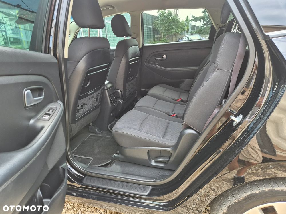 Kia Carens 1.7 CRDi 141 UEFA EURO 2016 - 20
