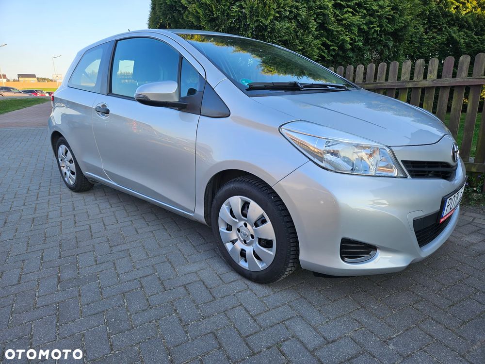 Toyota Yaris 1.0 VVT-i Life - 1