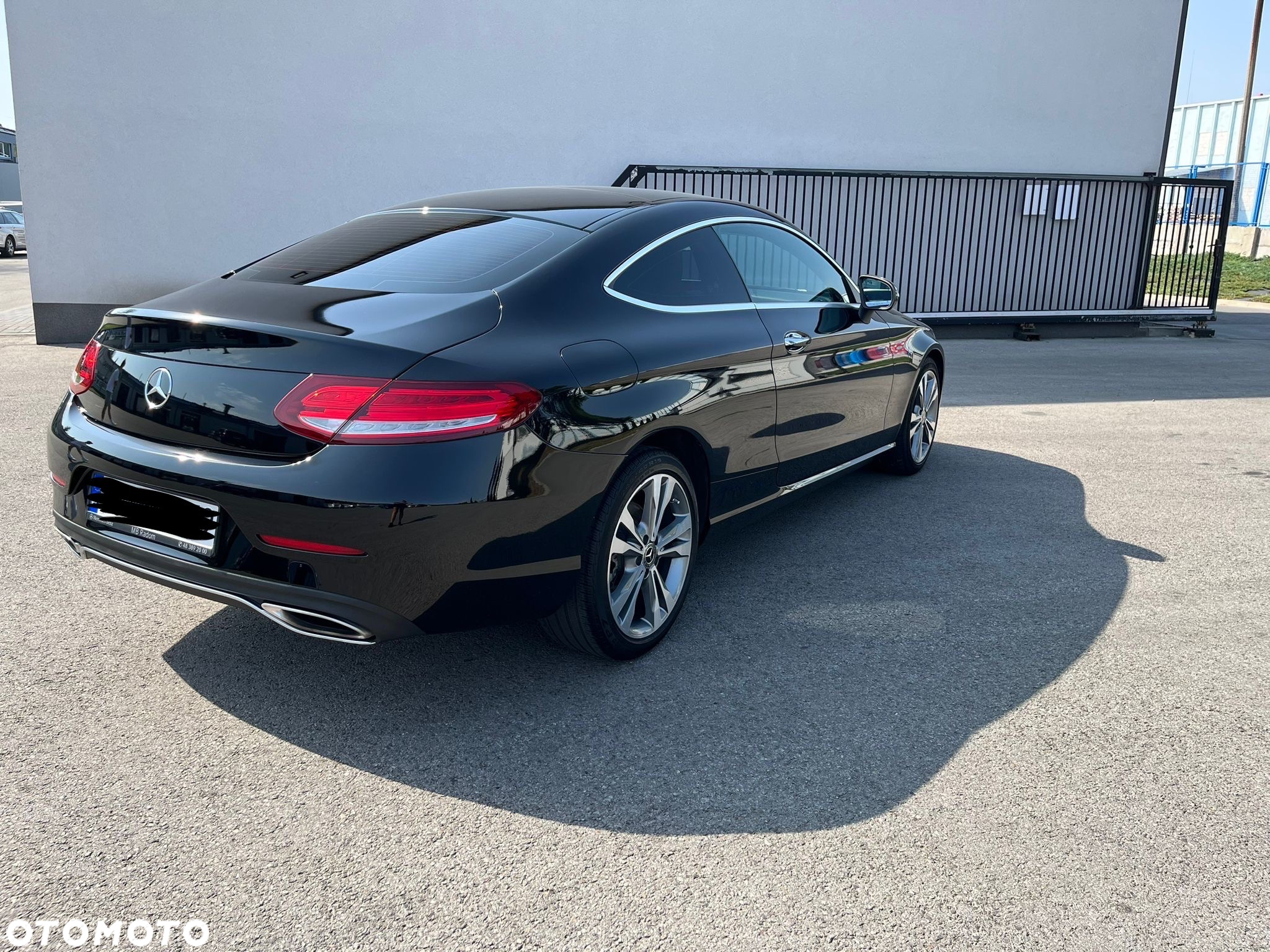 Mercedes-Benz Klasa C 300 9G-TRONIC - 3
