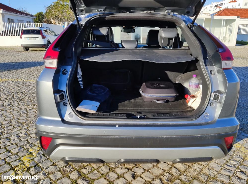 Mitsubishi Eclipse Cross - 17