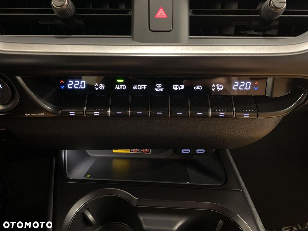 Lexus UX 250h GPF F Sport Design 2WD - 17