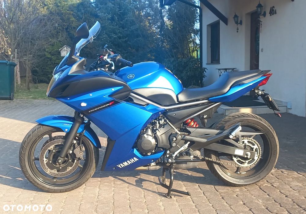 Yamaha XJ - 1