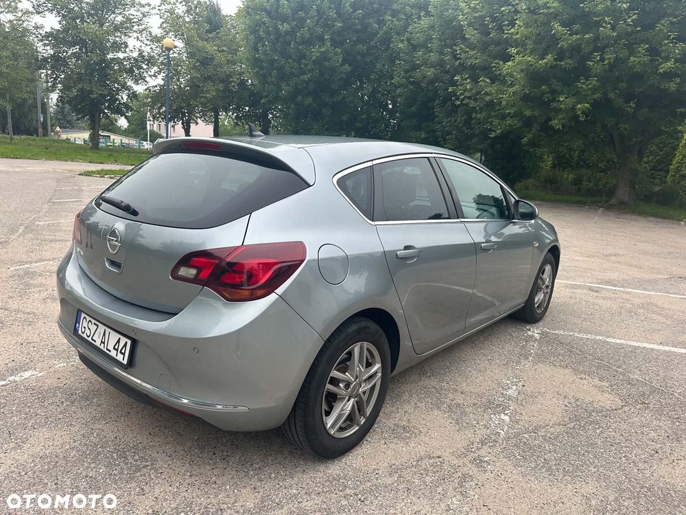 Opel Astra 1.4 T Cosmo - 5