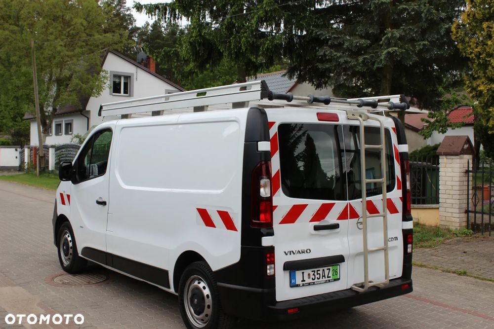 Opel VIVARO - 8