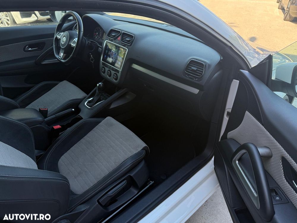 Volkswagen Scirocco 1.4 TSI DSG - 8