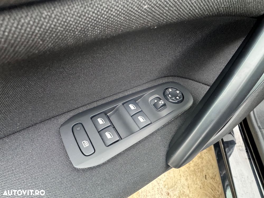 Peugeot 308 BlueHDi 130 Stop & Start Active Pack - 14