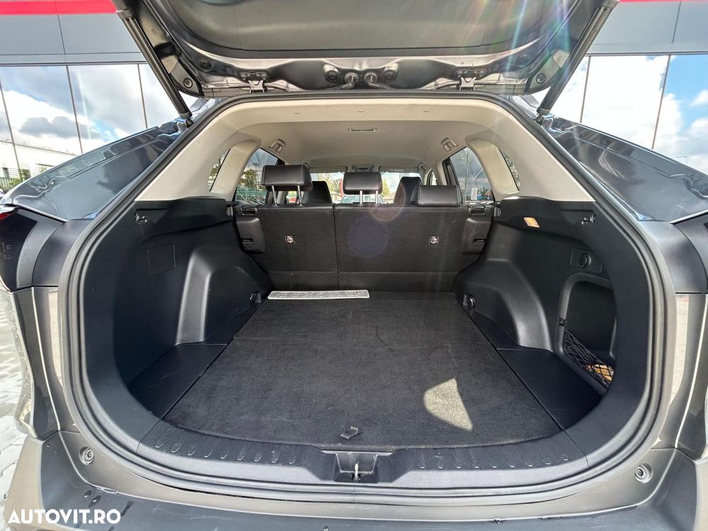 Toyota RAV4 2.5 Hybrid VVT-iE 4x4 Luxury - 30