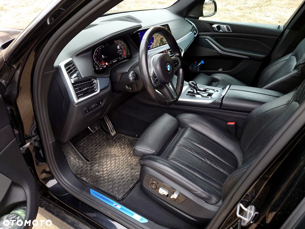 BMW X5 xDrive40d - 11