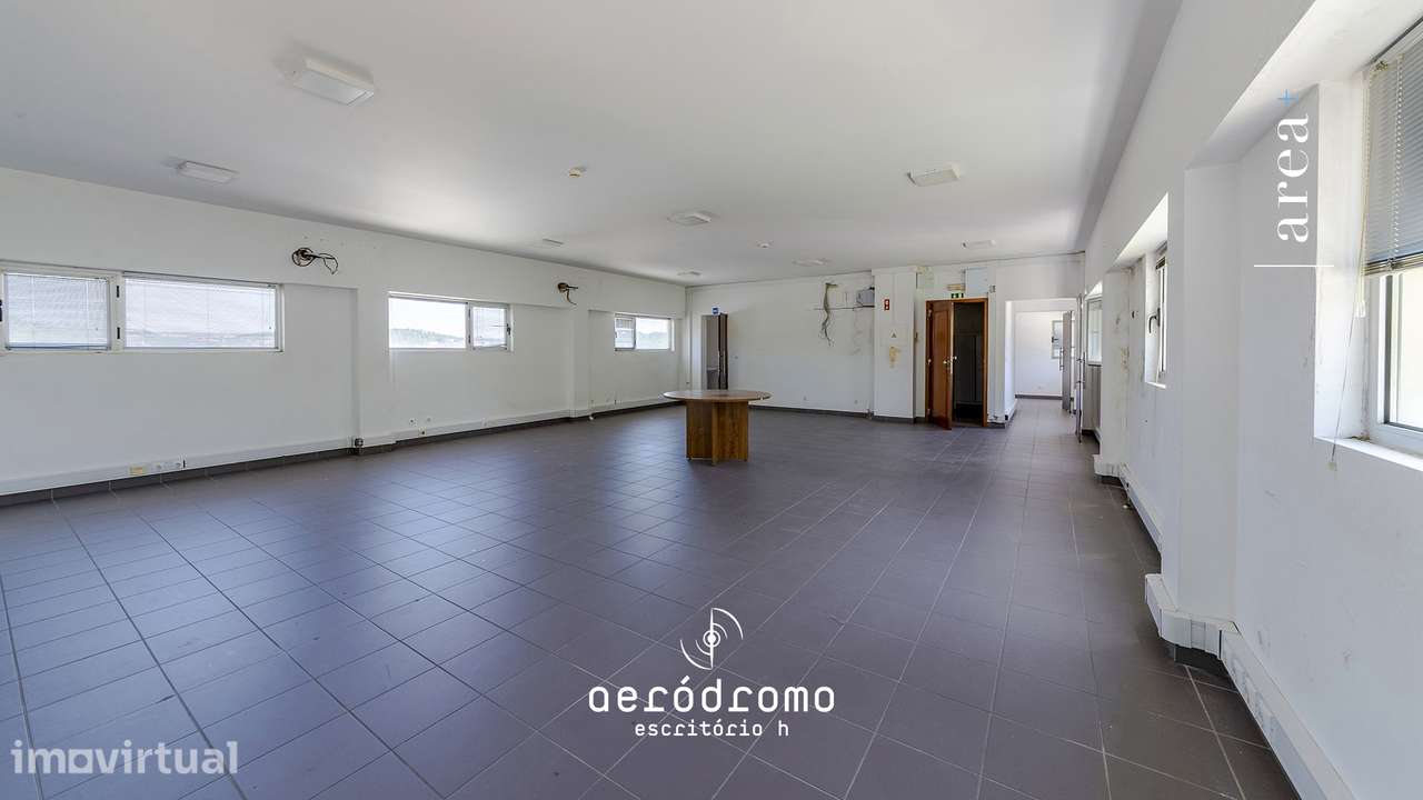 Imóvel Exclusivo | Aeródromo, Escritório H - Grande imagem: 5/12