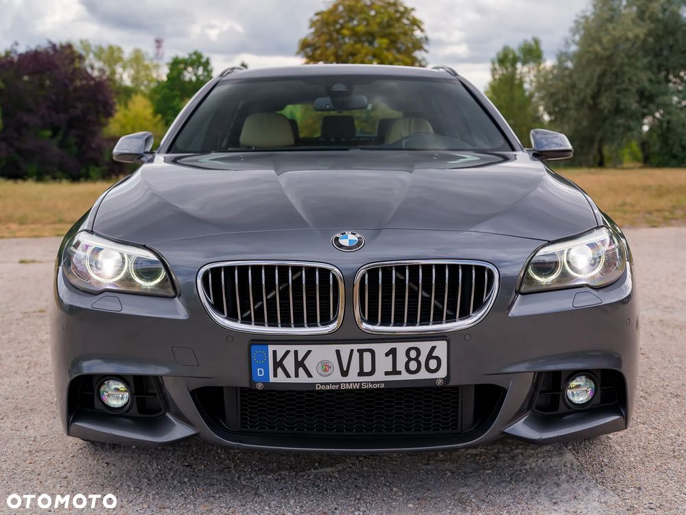 BMW Seria 5 528i Sport-Aut - 11