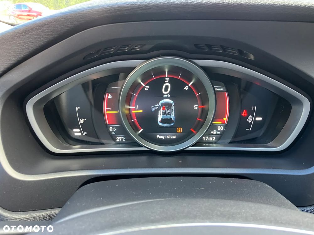 Volvo V40 Cross Country D2 Linje Svart - 20