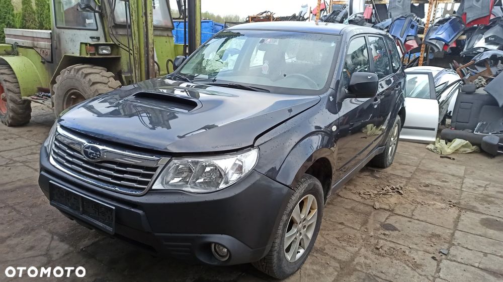 Subaru Forester 08- 2.0 D EE20Z Lakier 61K części blacharskie mechaniczne - 1