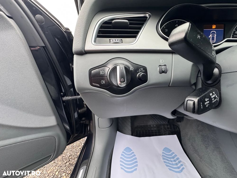 Audi A4 Avant 2.0 TDI Multitronic - 13