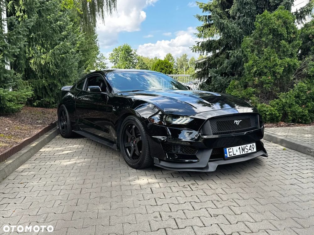 Ford Mustang 5.0 V8 GT - 3