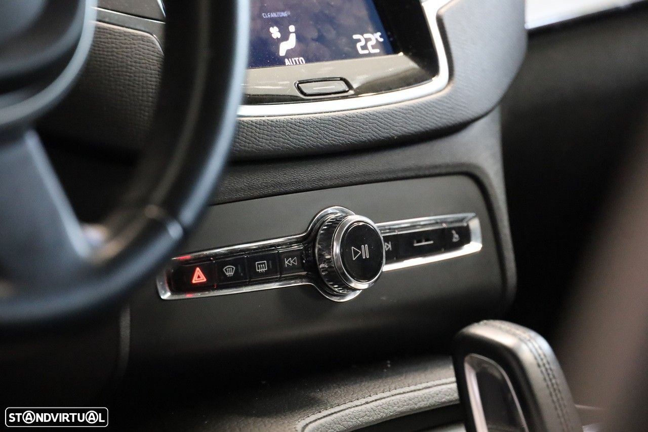 Volvo XC 90 2.0 T8 PHEV Inscription Expression AWD - 18