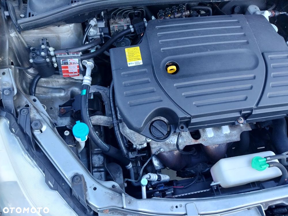 Suzuki SX4 - 12