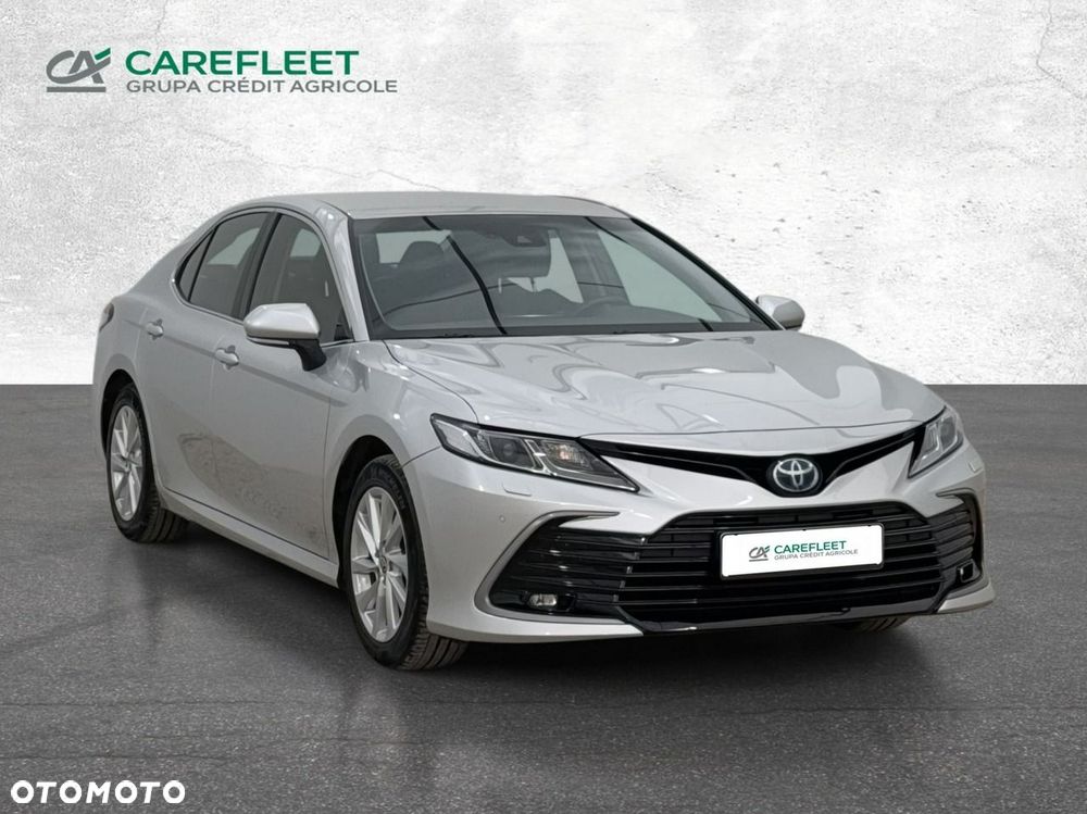 Toyota Camry - 3