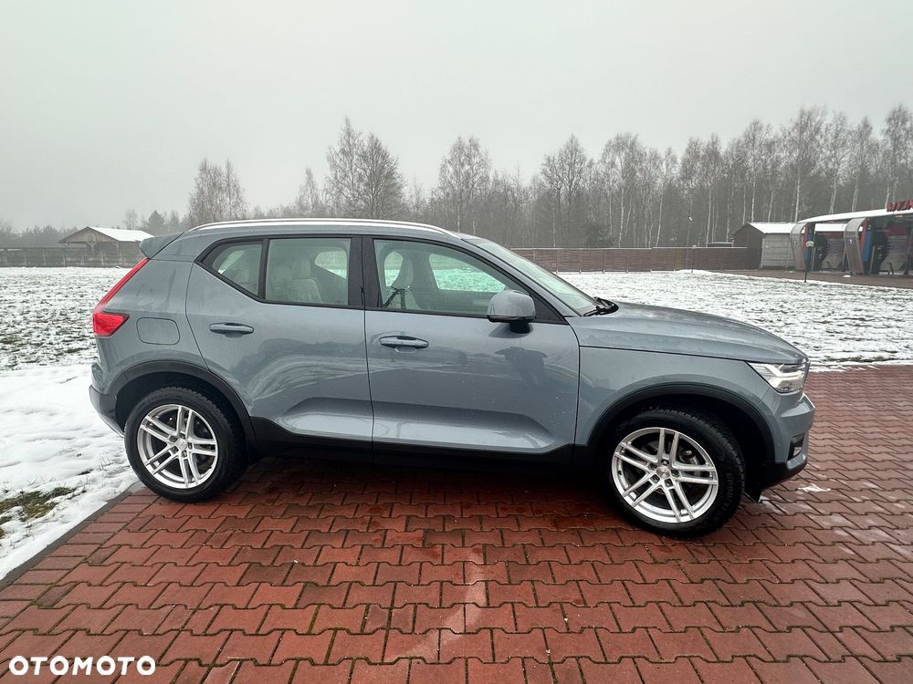 Volvo XC 40 D3 Geartronic Momentum - 5