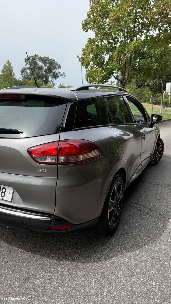 Renault Clio 1.5 dCi Dynamique S — fotografia 8